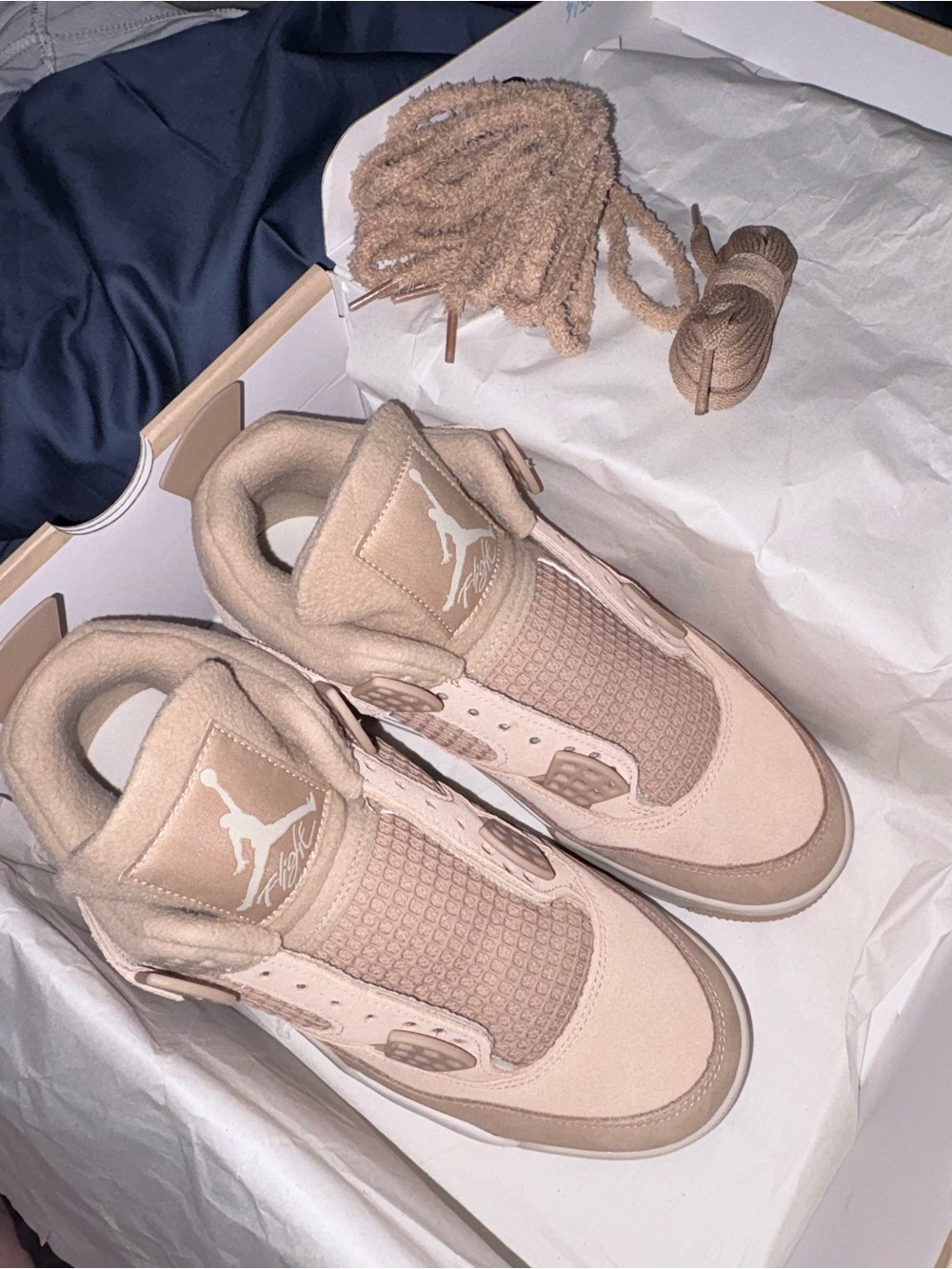 Air Jordan 4 Retro Women’s